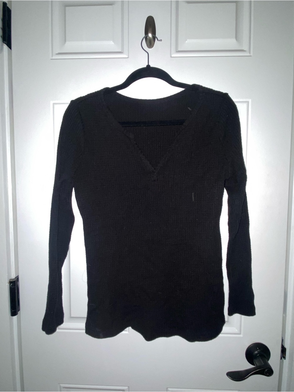 Black V-Neck Long Sleeve Women's Waffle-Knit Top